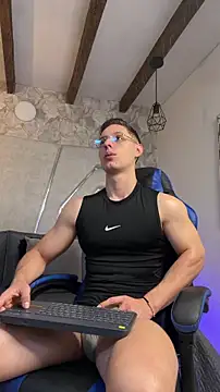 MAXTHOMSON online show from February 26, 10:54 pm