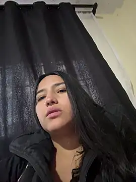 Samantha firee online show from February 20, 11:23 am