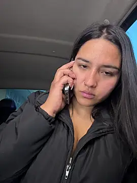 Samantha firee online show from April 1, 11:11 am