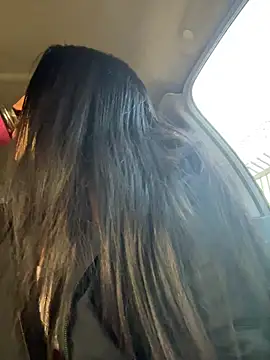 Samantha firee online show from March 1, 11:10 am