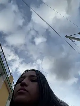 Samantha firee online show from April 10, 11:17 am