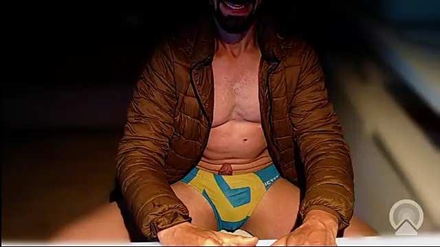 Snapshot of Professor__Discreto chatting on July 17, 12:08 am Professor Discreto online show from July 17, 12:08 am