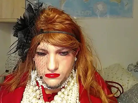 Snapshot of VanesaCrossic chatting on November 16, 7:24 am VanesaCrossic online show from November 16, 7:24 am