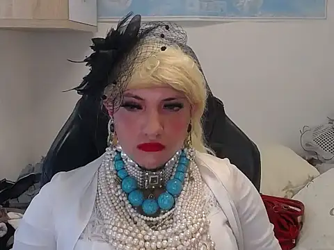 VanesaCrossic online show from June 5, 10:21 am