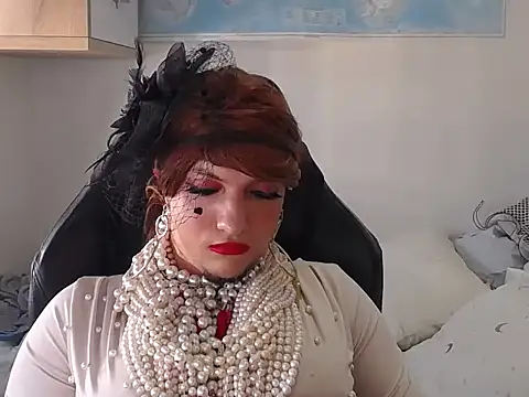 VanesaCrossic online show from February 1, 9:07 am