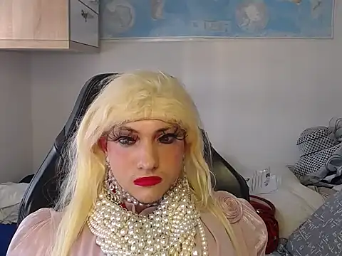 VanesaCrossic online show from January 10, 9:59 am