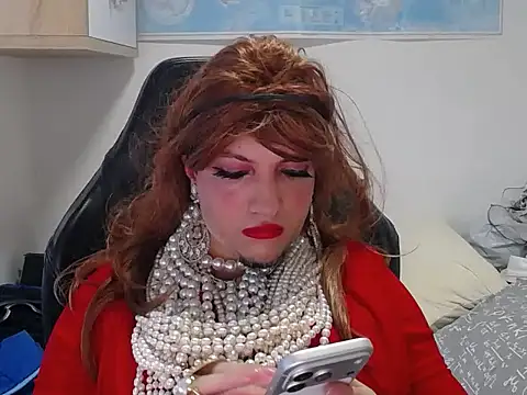 VanesaCrossic online show from February 7, 10:01 am