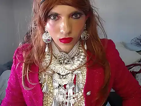 Snapshot of VanesaCrossic chatting on October 24, 7:51 am VanesaCrossic online show from October 24, 7:51 am