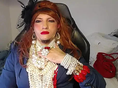 Snapshot of VanesaCrossic chatting on October 29, 9:08 am VanesaCrossic online show from October 29, 9:08 am