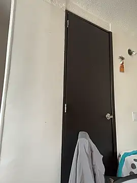 Snapshot of Saray_lo chatting on October 31, 7:54 pm Saray lo online show from October 31, 7:54 pm