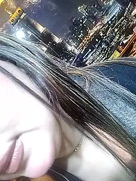 Snapshot of ranyskasi chatting on December 17, 9:09 pm ranyskasi online show from December 17, 9:09 pm