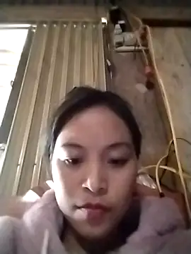 Snapshot of Alice-567 chatting on November 4, 6:06 am Alice-567 online show from November 4, 6:06 am