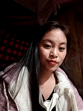 Snapshot of Alice-567 chatting on December 14, 9:31 pm Alice-567 online show from December 14, 9:31 pm