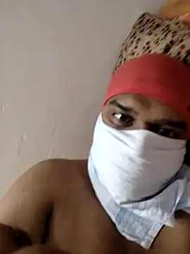 Snapshot of Your_lover_real chatting on October 31, 3:36 am Your lover real online show from October 31, 3:36 am