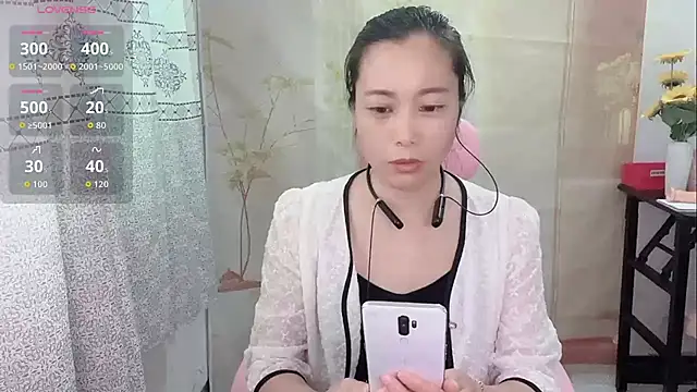 Lingling-Baby520 online show from April 12, 3:54 am