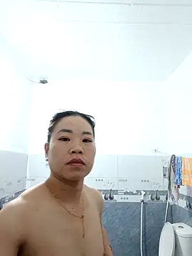 kitti-krush online show from November 11, 3:18 pm