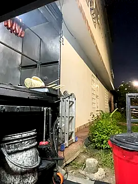 Snapshot of Dylams_maja chatting on November 6, 11:20 pm Dylams maja online show from November 6, 11:20 pm