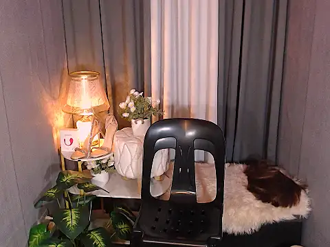 transSTARprincess online show from March 28, 2:23 am