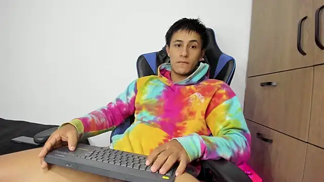 dorman boy online show from November 23, 8:24 am