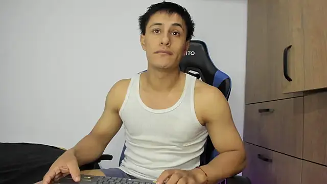 dorman boy online show from December 4, 1:59 am