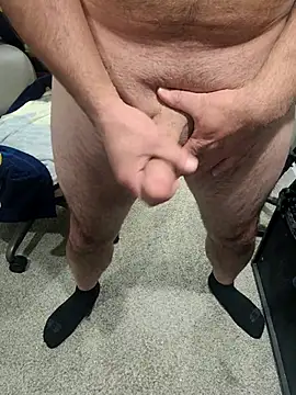 Snapshot of big_Jizzy_125 chatting on November 12, 6:39 am big Jizzy 125 online show from November 12, 6:39 am