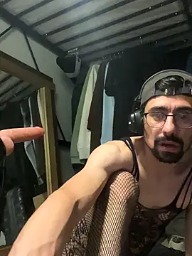 Snapshot of Bazarov@xh chatting on November 3, 9:02 am Bazarovxh online show from November 3, 9:02 am