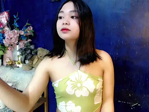 lustfullakim online show from January 9, 12:23 pm