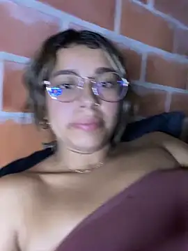 liahot69 online show from March 25, 3:50 am