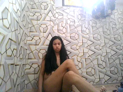 WILDSEXYPINAY online show from January 9, 4:19 am