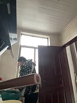 Snapshot of daaqnn chatting on March 1, 1:16 am daaqnn online show from March 1, 1:16 am