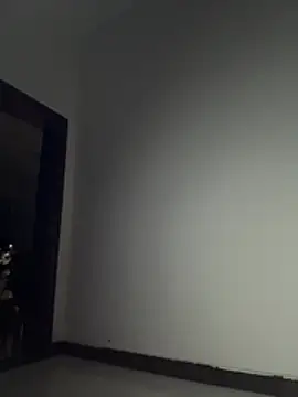 Snapshot of daaqnn chatting on January 11, 1:29 pm daaqnn online show from January 11, 1:29 pm