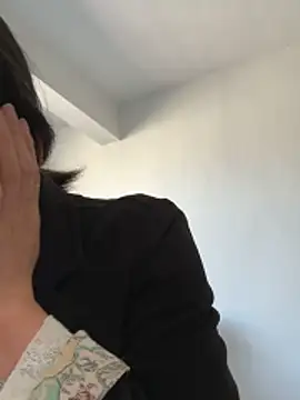 daaqnn online show from March 14, 12:27 am