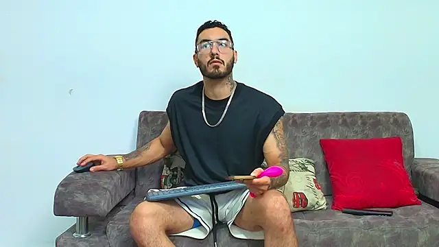 thebadboys05 online show from June 19, 6:08 am
