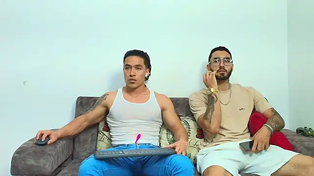 thebadboys05 online show from May 24, 1:16 am
