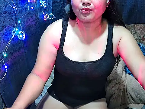 yumi-meya online show from December 16, 2:54 pm