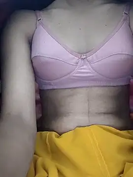 payalsaini06912 online show from December 2, 2:23 am