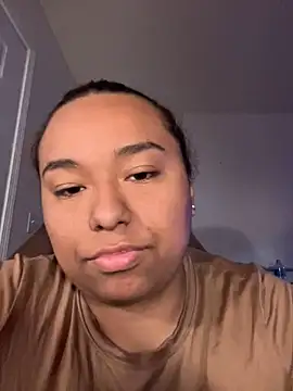 Snapshot of negriitha1406 chatting on October 31, 8:33 am negriitha1406 online show from October 31, 8:33 am