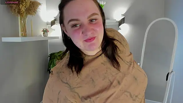 bbwsexis online show from April 1, 4:36 am