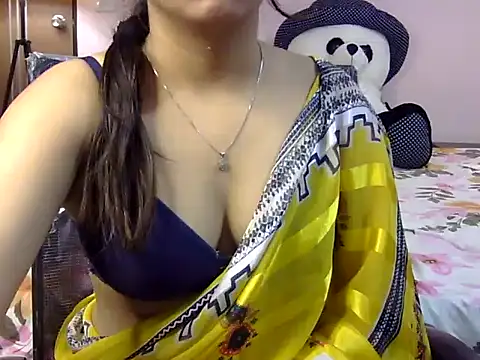 Snapshot of shakshi_89 chatting on November 25, 6:36 am shakshi 89 online show from November 25, 6:36 am