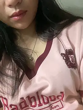 Snapshot of Ngoclan2k chatting on November 3, 10:13 pm Ngoclan2k online show from November 3, 10:13 pm