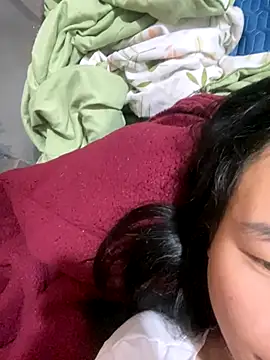 Snapshot of Ngoclan2k chatting on November 1, 4:52 am Ngoclan2k online show from November 1, 4:52 am