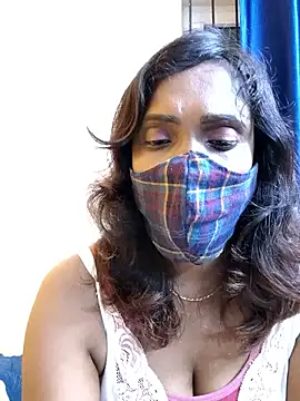 Queen-dhivya online show from December 22, 5:35 pm