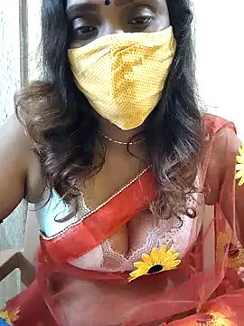 Queen-dhivya online show from December 3, 1:21 pm