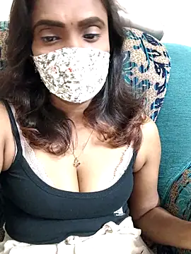 Queen-dhivya online show from March 7, 6:24 pm