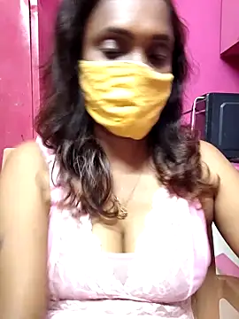 Queen-dhivya online show from April 16, 5:25 pm