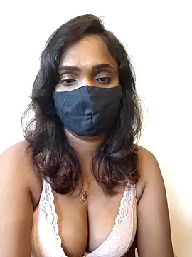 Queen-dhivya online show from February 8, 1:58 am