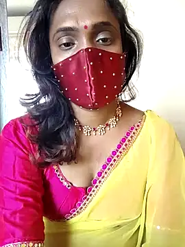 Queen-dhivya online show from March 3, 3:24 am