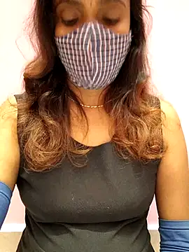 Queen-dhivya online show from November 29, 5:57 pm