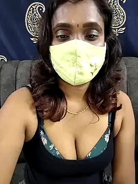 Queen-dhivya online show from January 5, 5:49 pm