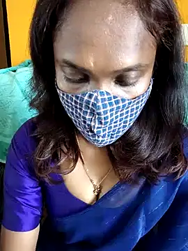 Queen-dhivya online show from March 26, 7:28 am